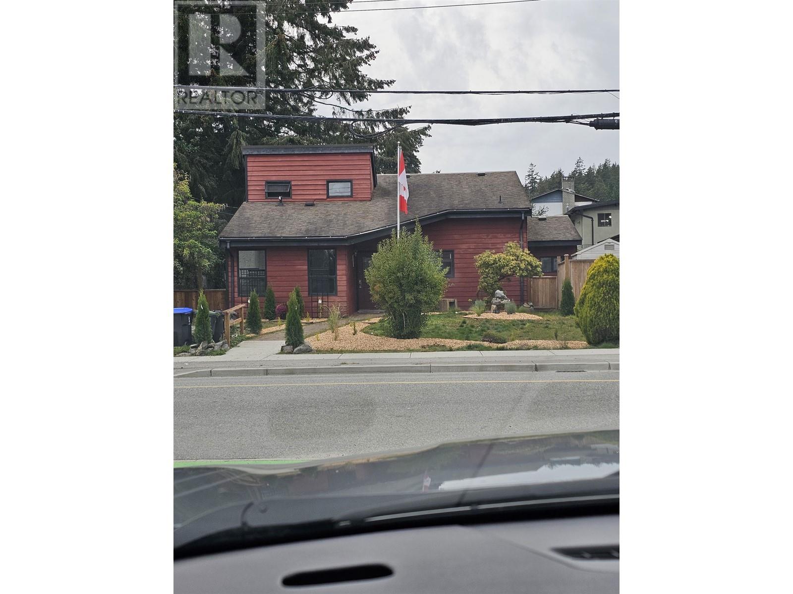 5613 Trail Avenue, Sechelt, British Columbia  V7Z 0H8 - Photo 34 - R2979700