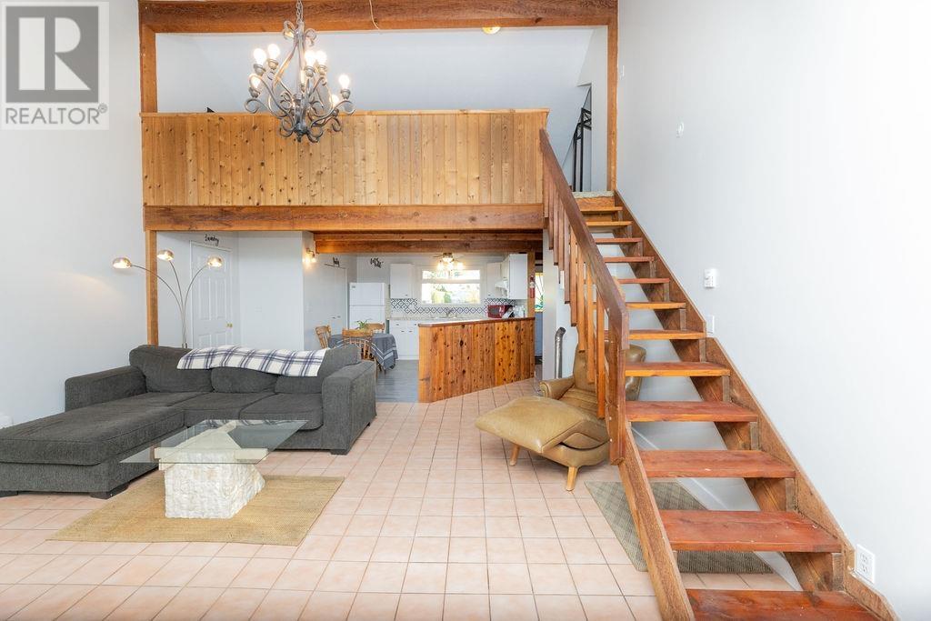 5613 Trail Avenue, Sechelt, British Columbia  V7Z 0H8 - Photo 25 - R2979700