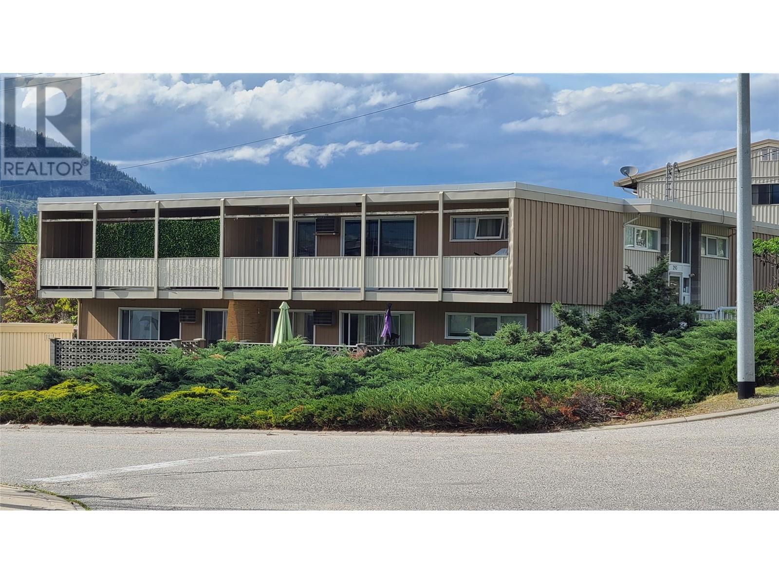 293 Norton Street, Main North, Penticton  by Norm Davies Okanagan Real Estate 293 Norton Street, Main North, Penticton