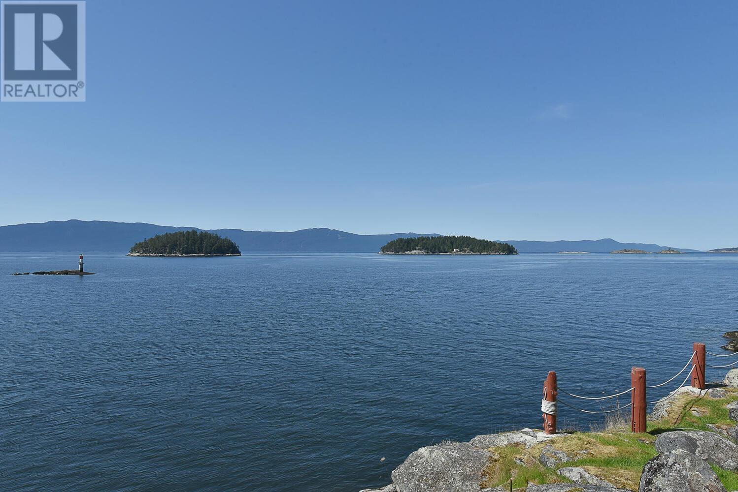 13209 Dames Road, Garden Bay, British Columbia  V0N 1S1 - Photo 7 - R2993344