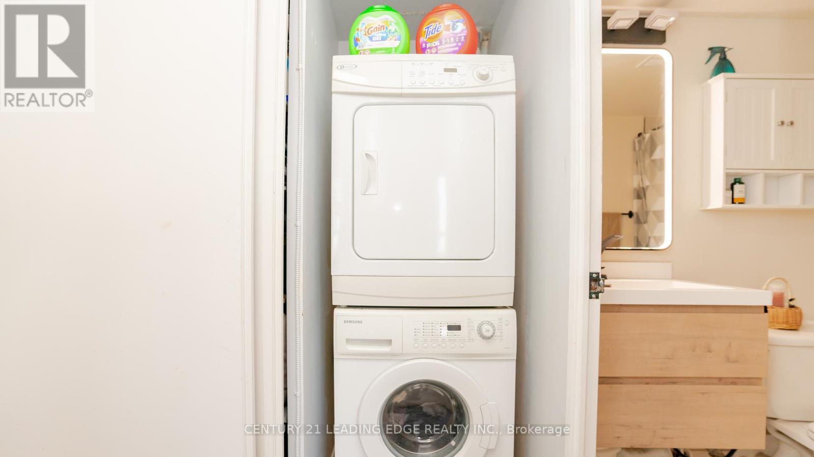 1406 - 177 Linus Road, Toronto, Ontario  M2J 4S5 - Photo 31 - C12101785