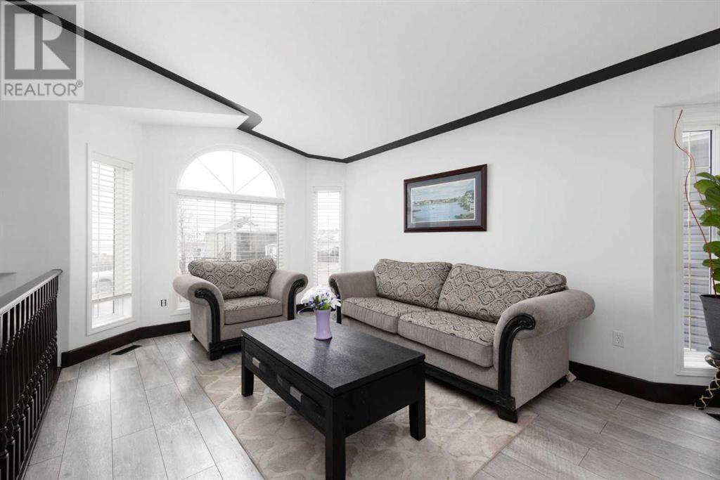 Property at 211 Atkinson Lane image 4