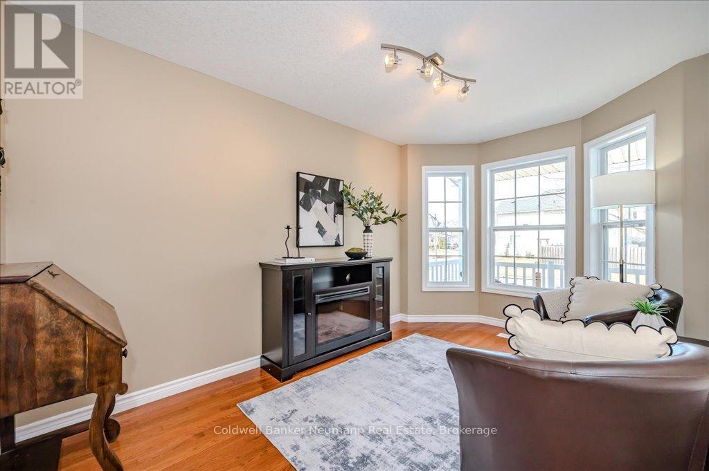 194 Milne Place, Guelph/eramosa, Ontario  N0B 2K0 - Photo 25 - X12050446