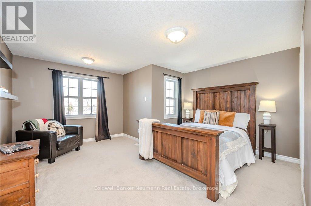 194 Milne Place, Guelph/eramosa, Ontario  N0B 2K0 - Photo 41 - X12050446
