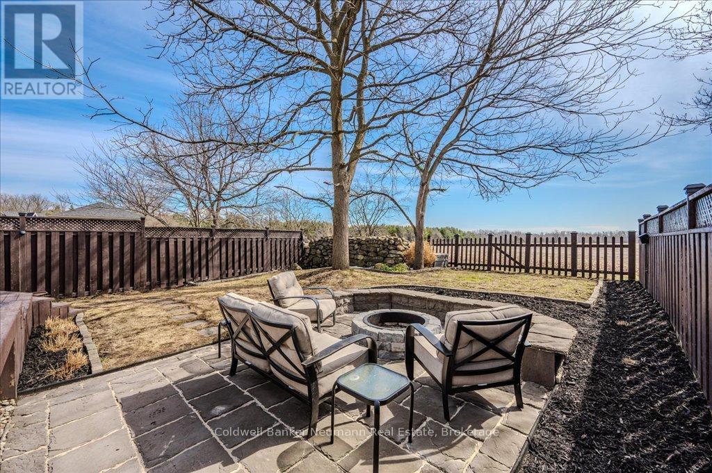 194 Milne Place, Guelph/eramosa, Ontario  N0B 2K0 - Photo 8 - X12050446