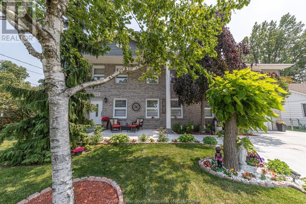 Property at 224 CARUHEL image 4