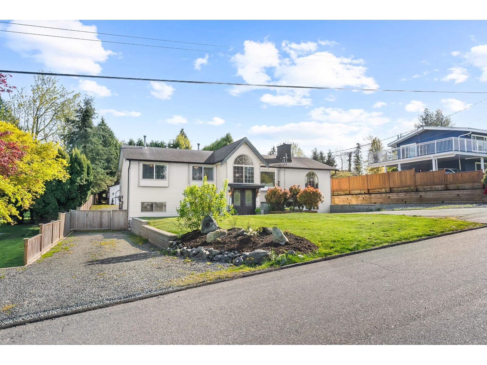 Property at 29390 DUNCAN AVENUE image 4