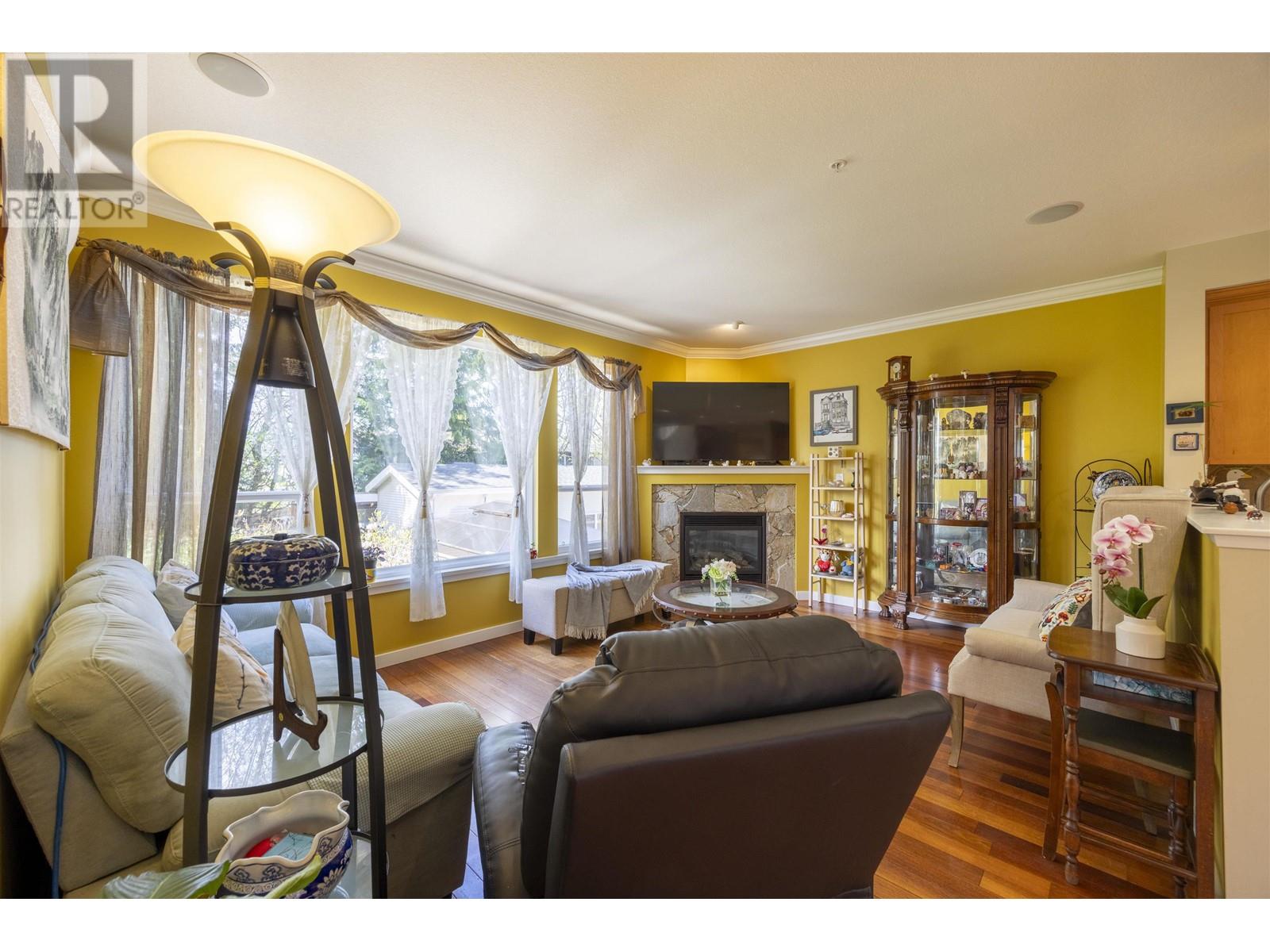 3051 York Street, Port Coquitlam, British Columbia  V3B 4A6 - Photo 15 - R2992117