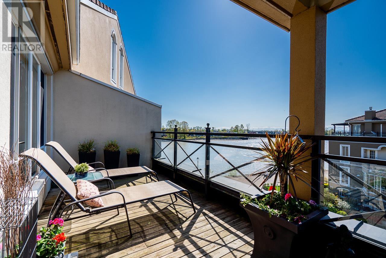 409 3 Renaissance Square, New Westminster, British Columbia  V3M 6K4 - Photo 2 - R2993720