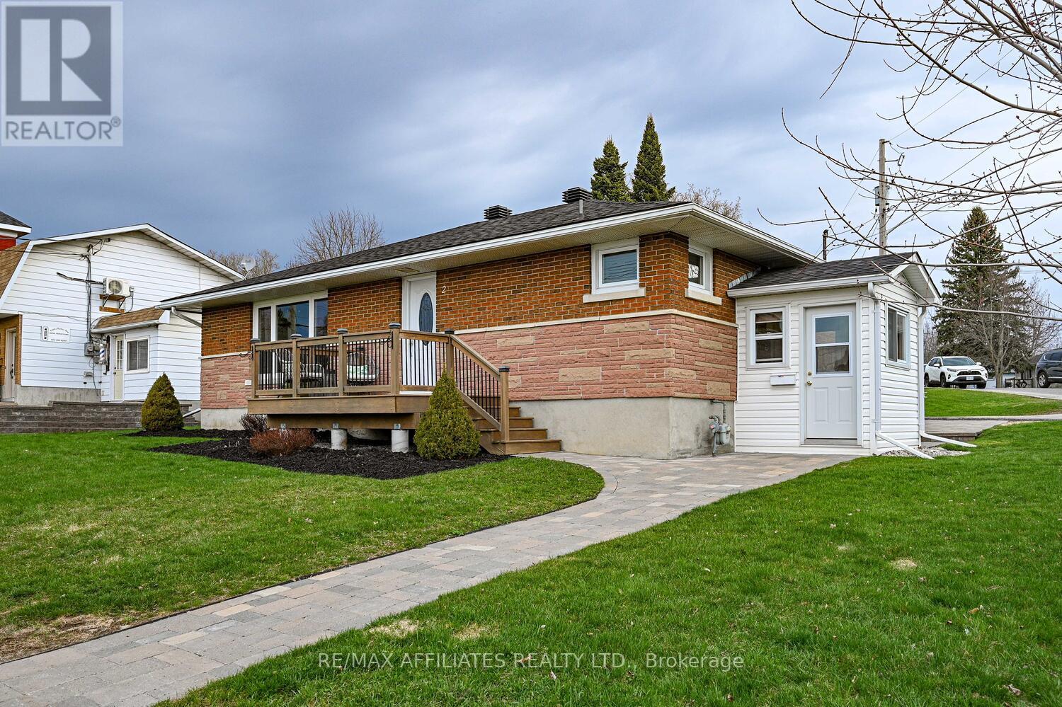 Property at 2 PHILIP STREET image 1