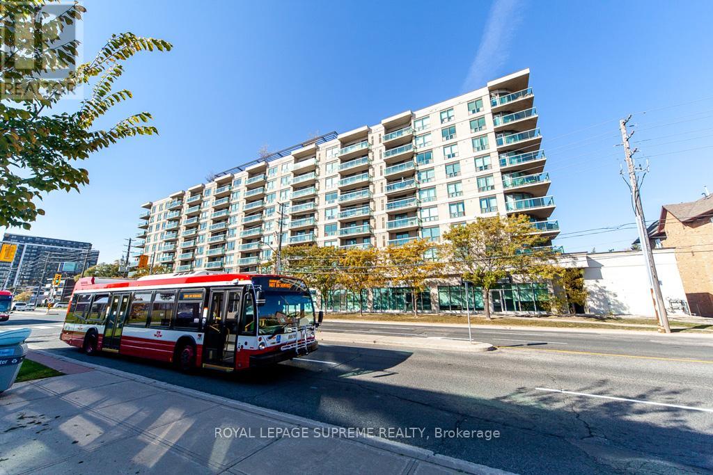 710 - 1030 SHEPPARD AVENUE W, Toronto, Ontario