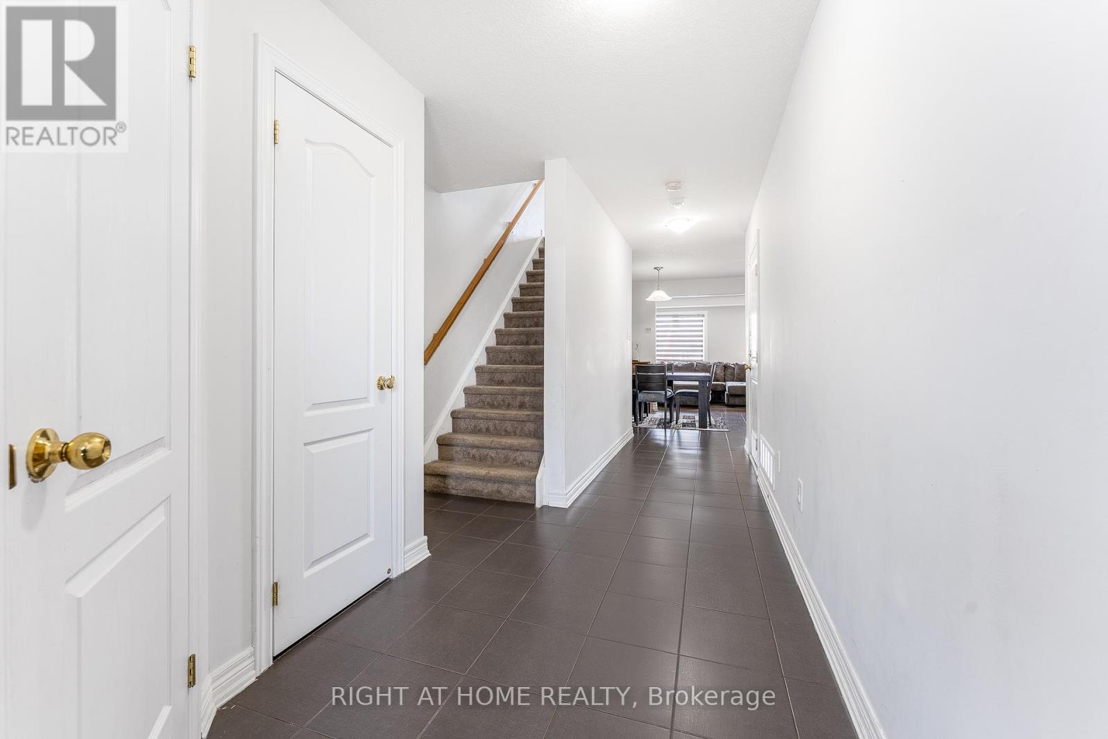 Property at 143 HUTCHINSON DRIVE image 5