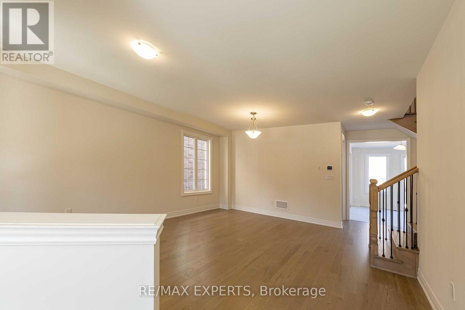 Property at 44 FAIMIRA AVENUE image 3