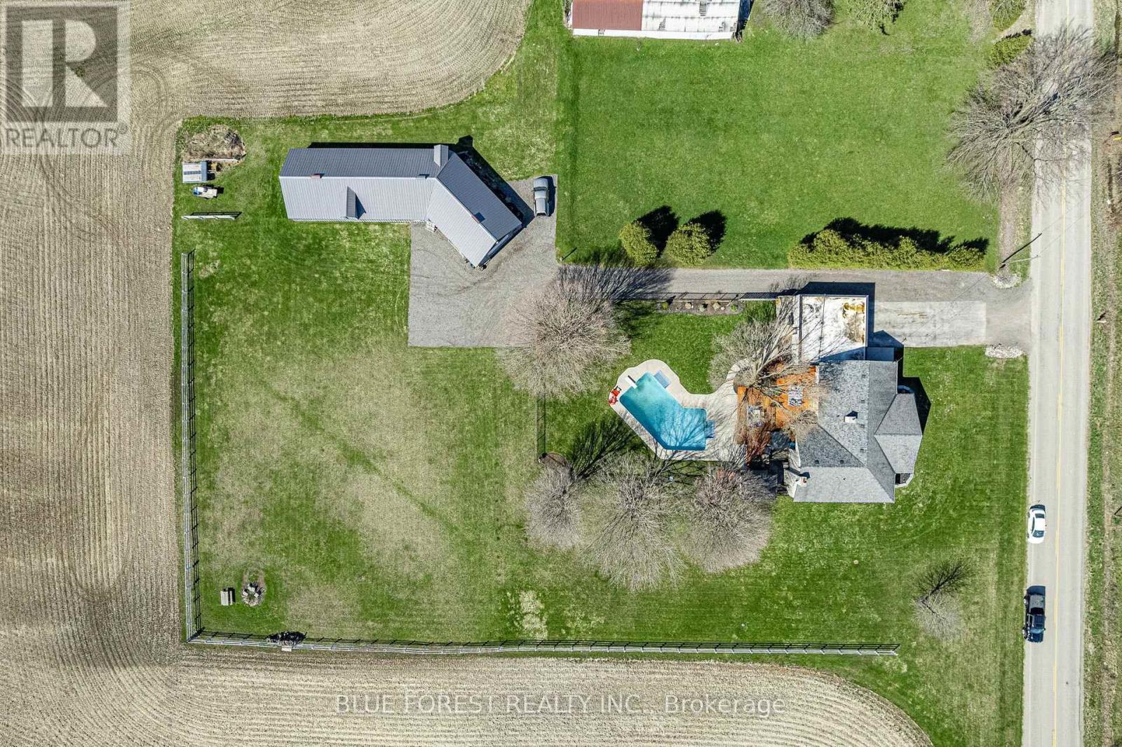 1645 Gladstone Drive