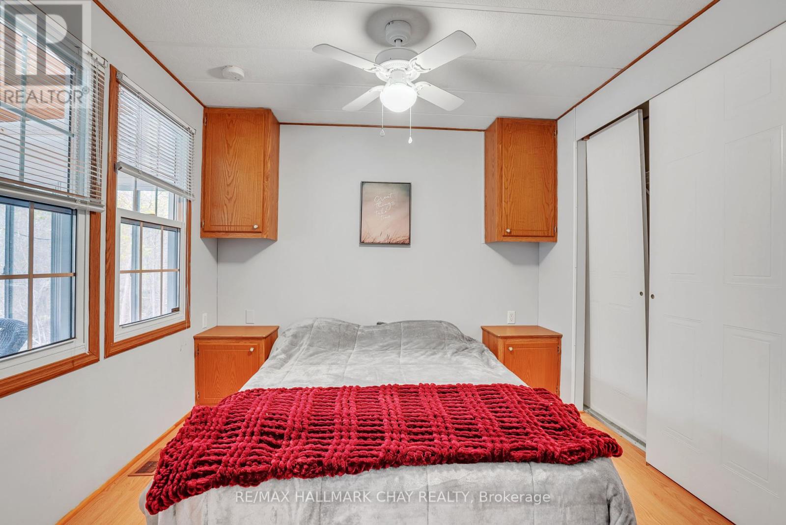 9 Princess Diana Drive, Springwater, Ontario  L0L 1P0 - Photo 16 - S12100373