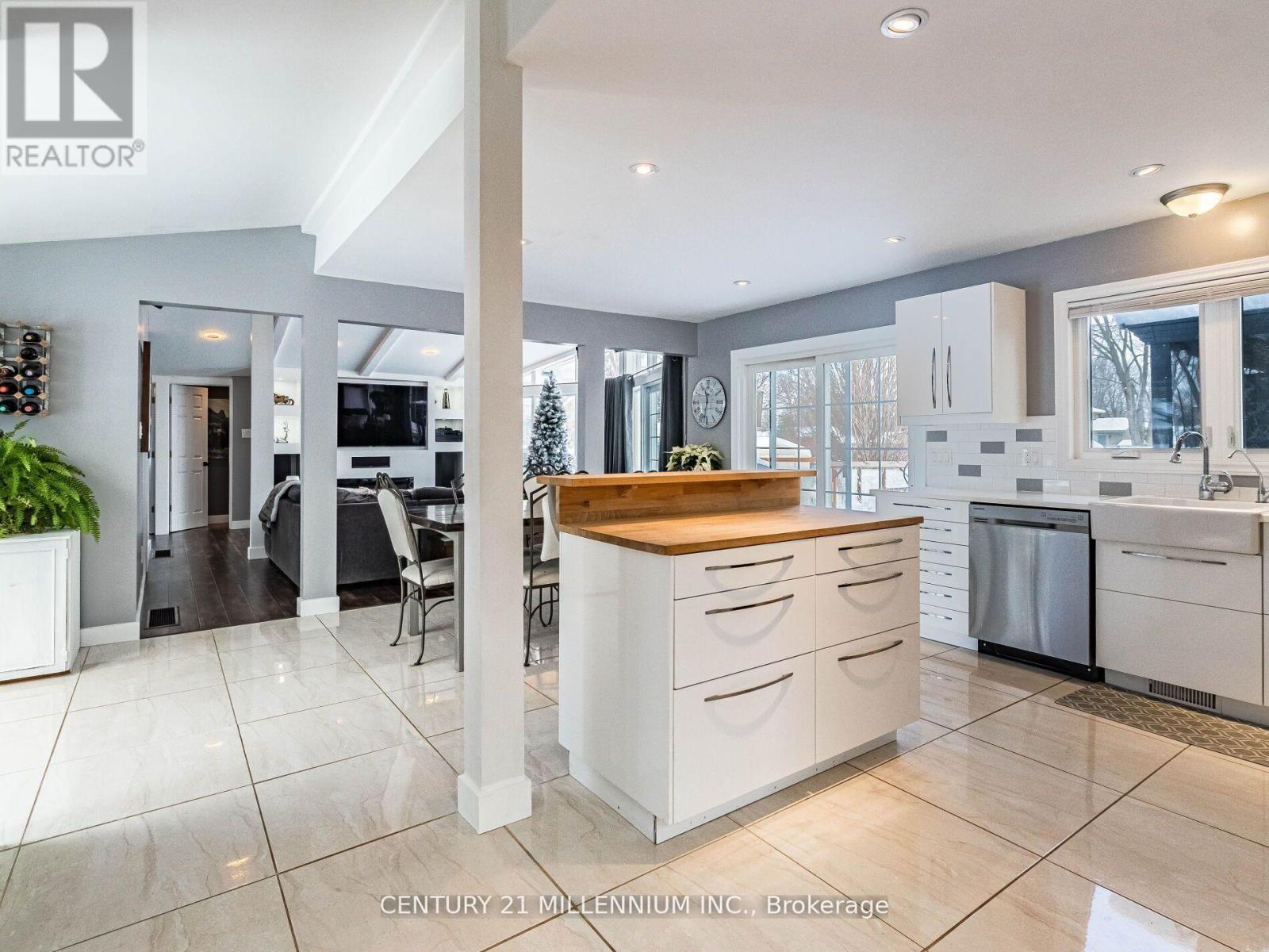 Property at 13 TURTLE PATH image 3