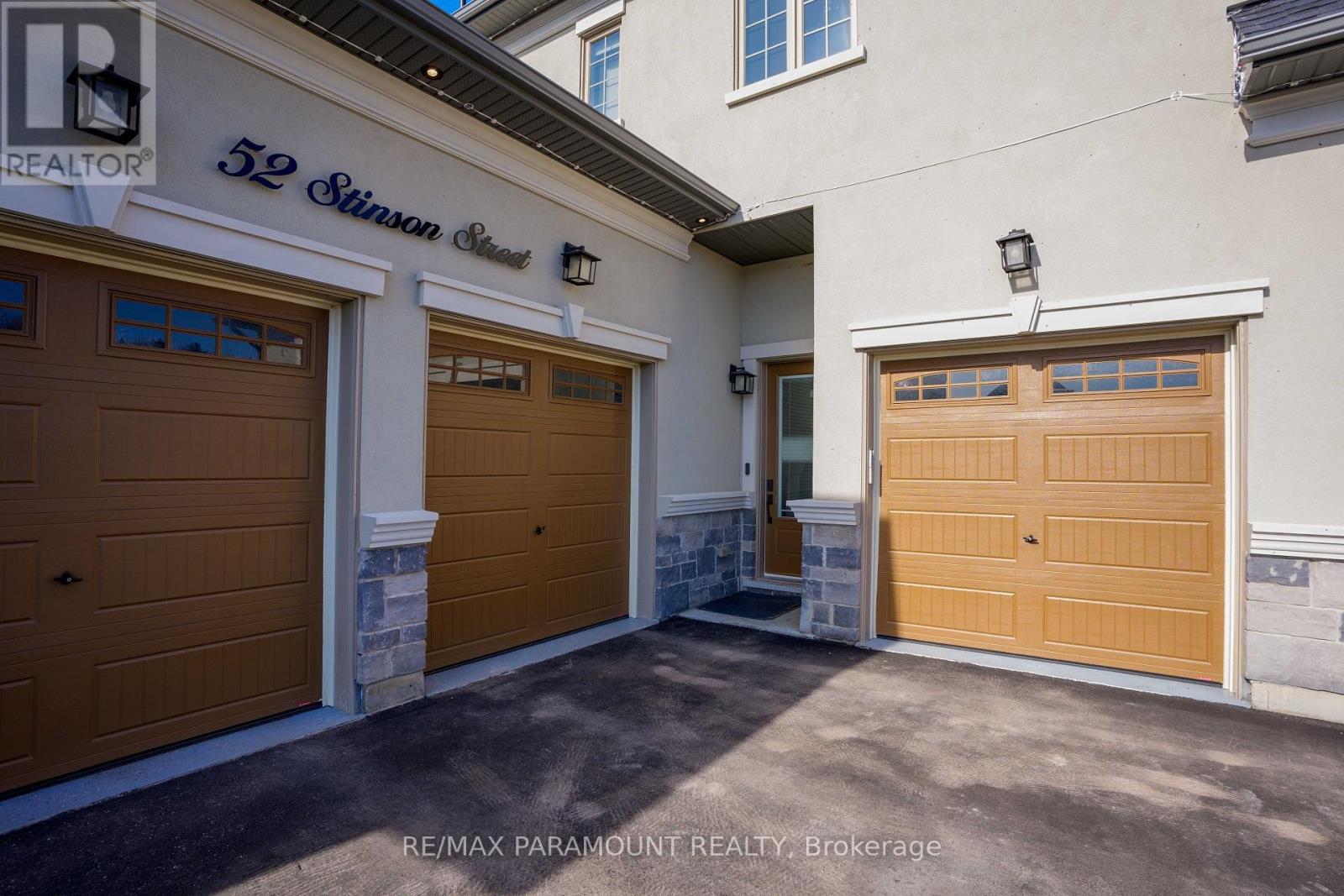 52 Stinson Street, Caledon, Ontario  L7E 4L6 - Photo 3 - W12102009