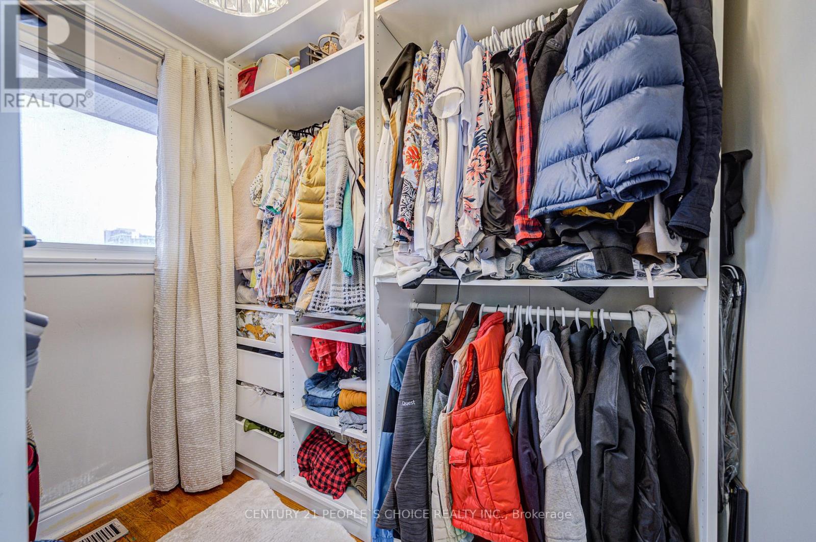 10 Lakeland Drive, Toronto, Ontario  M9V 1M9 - Photo 25 - W12102021
