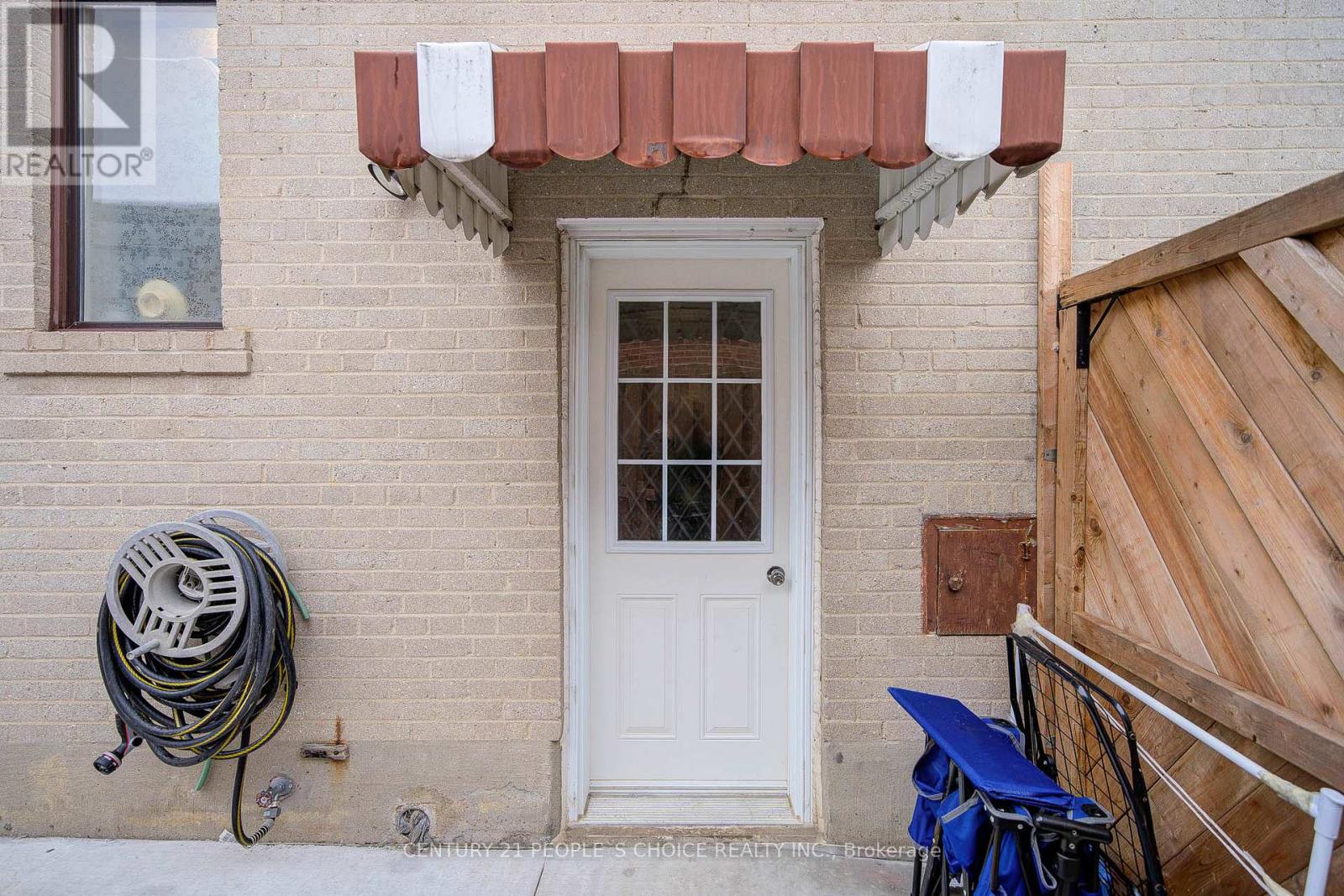 10 Lakeland Drive, Toronto, Ontario  M9V 1M9 - Photo 45 - W12102021