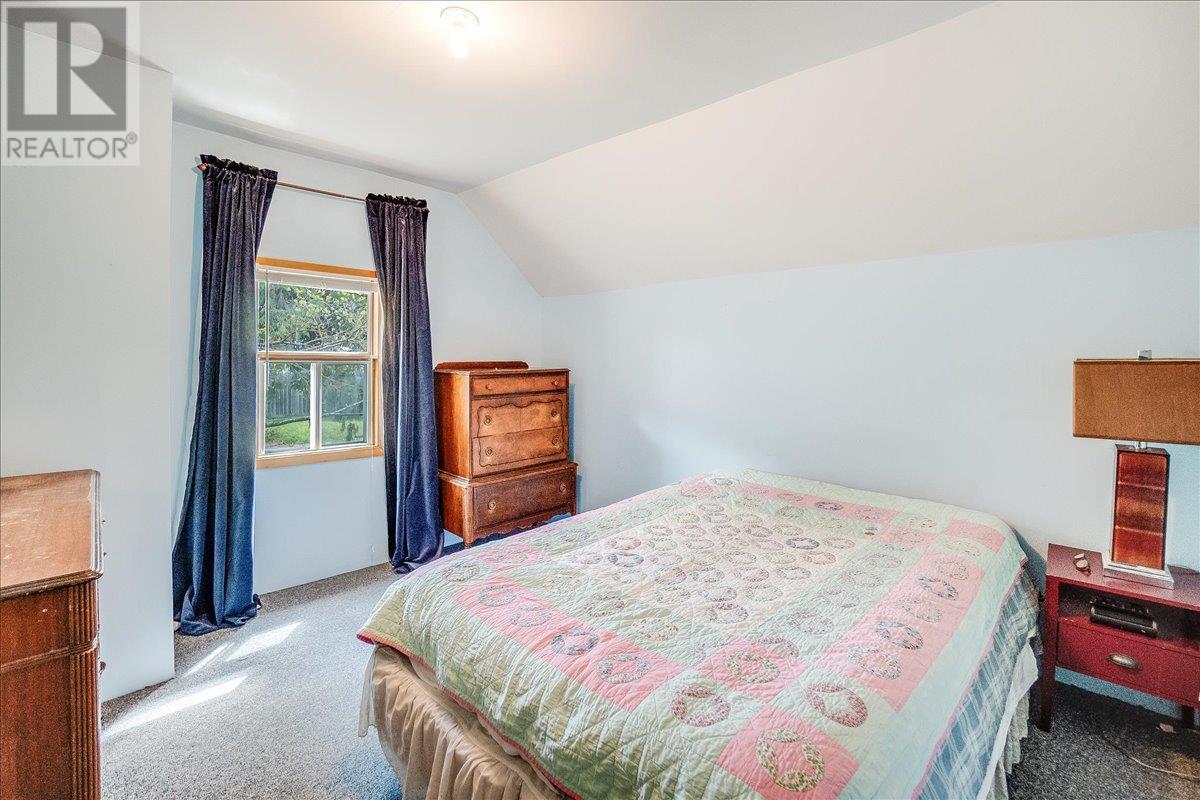 404 Houston Street, Nelson, British Columbia  V1L 5H5 - Photo 24 - 10344767