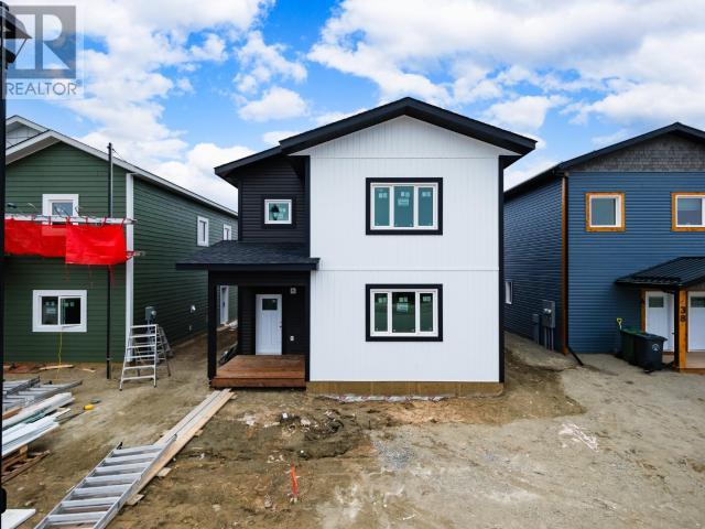 Property at 36 WYVERN AVENUE image 1