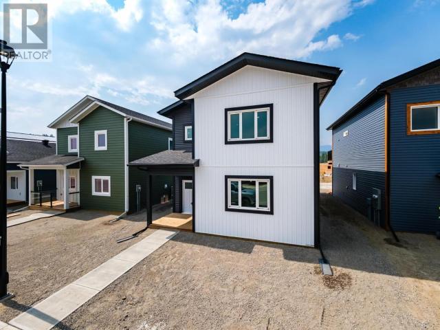 Property at 36 WYVERN AVENUE image 4