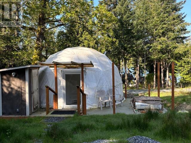 5004 LEONARD RD, Texada Island, British Columbia