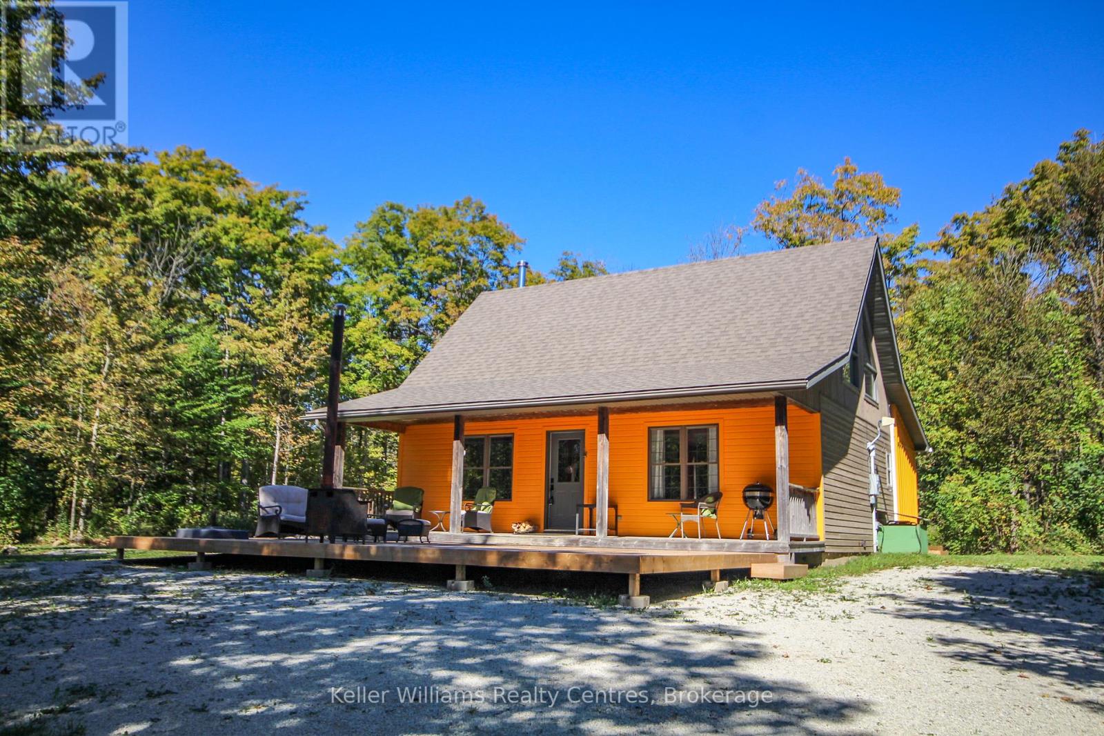 1019 Bruce Road 9, South Bruce Peninsula, Ontario  N0H 2T0 - Photo 1 - X12102120