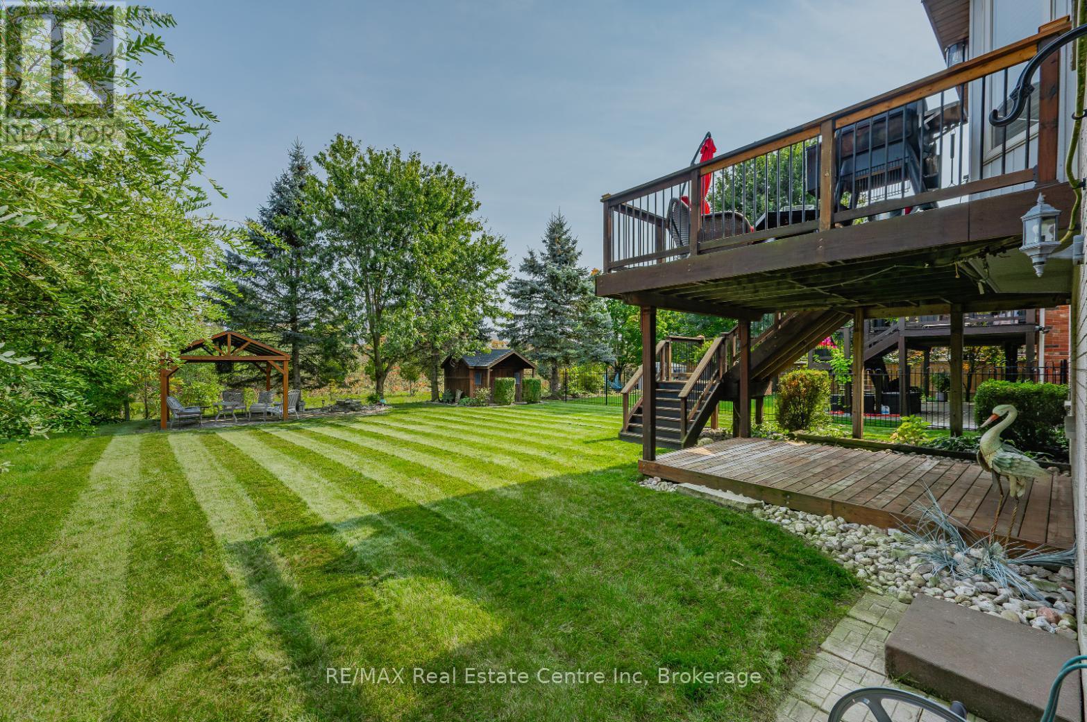 Property at 10 JEAN ANDERSON CRESCENT image 3