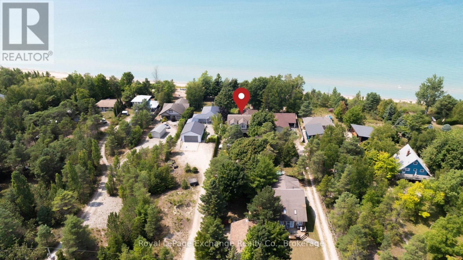 46 Bell Drive, Huron-Kinloss, Ontario  N2Z 0B3 - Photo 3 - X12102252