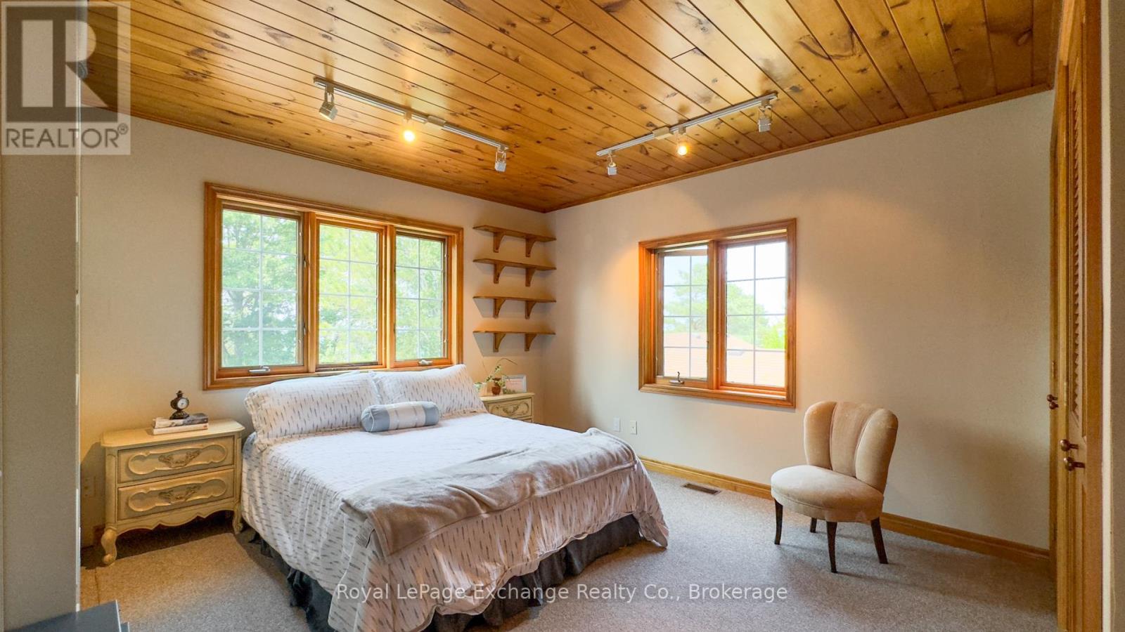 46 Bell Drive, Huron-Kinloss, Ontario  N2Z 0B3 - Photo 31 - X12102252