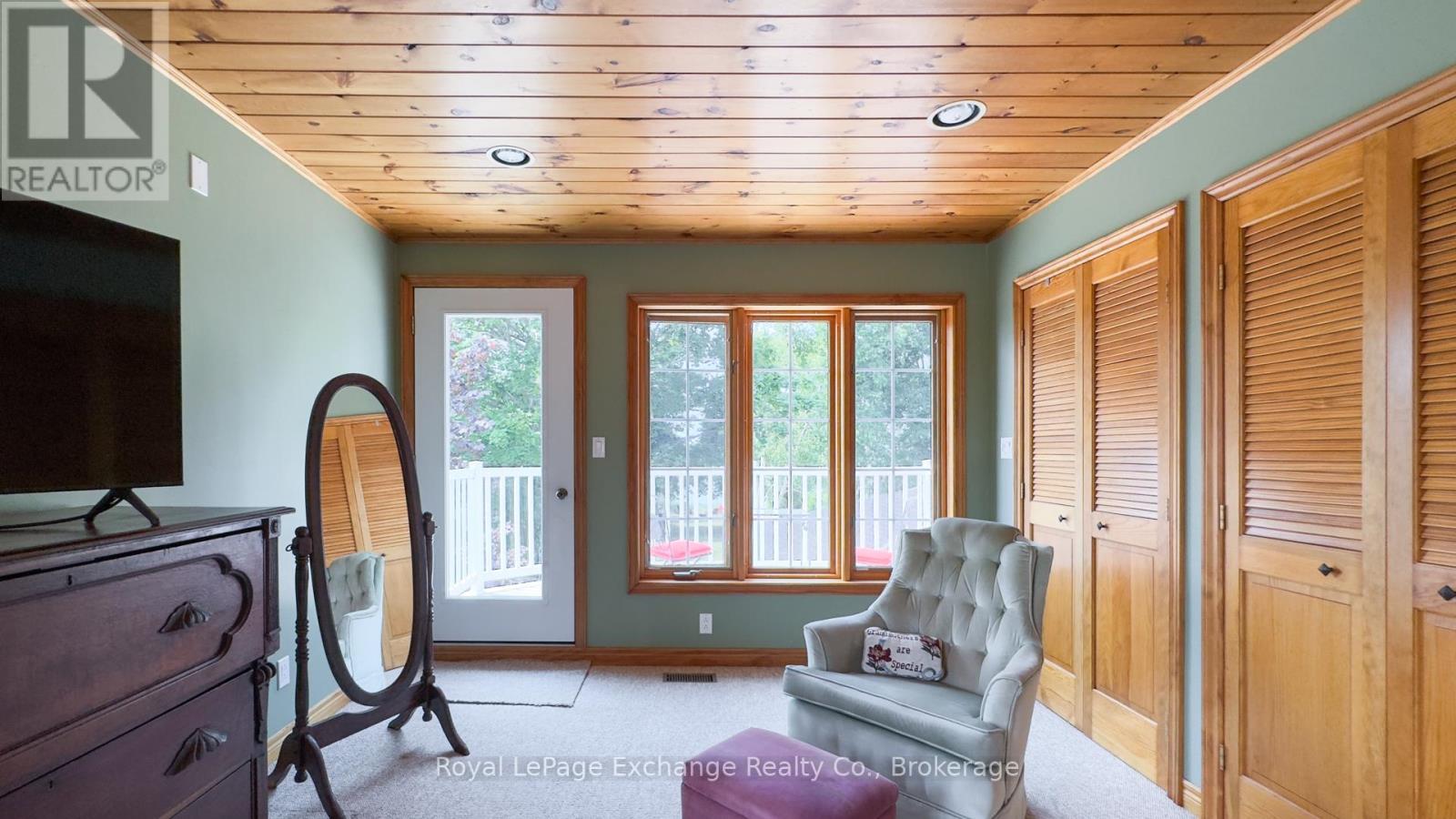 46 Bell Drive, Huron-Kinloss, Ontario  N2Z 0B3 - Photo 40 - X12102252