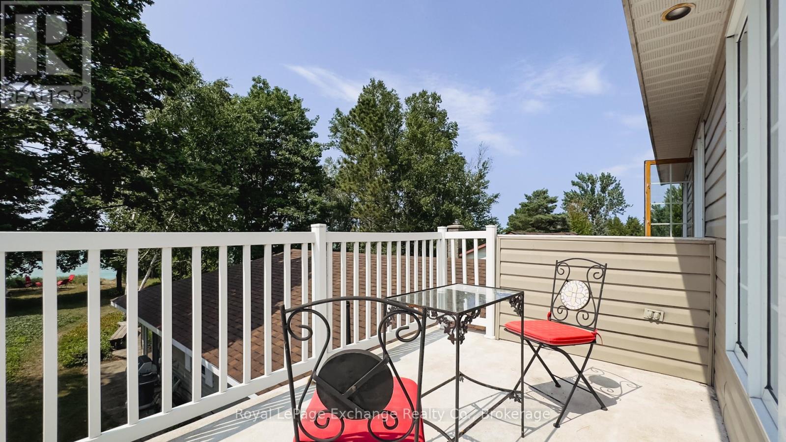 46 Bell Drive, Huron-Kinloss, Ontario  N2Z 0B3 - Photo 41 - X12102252