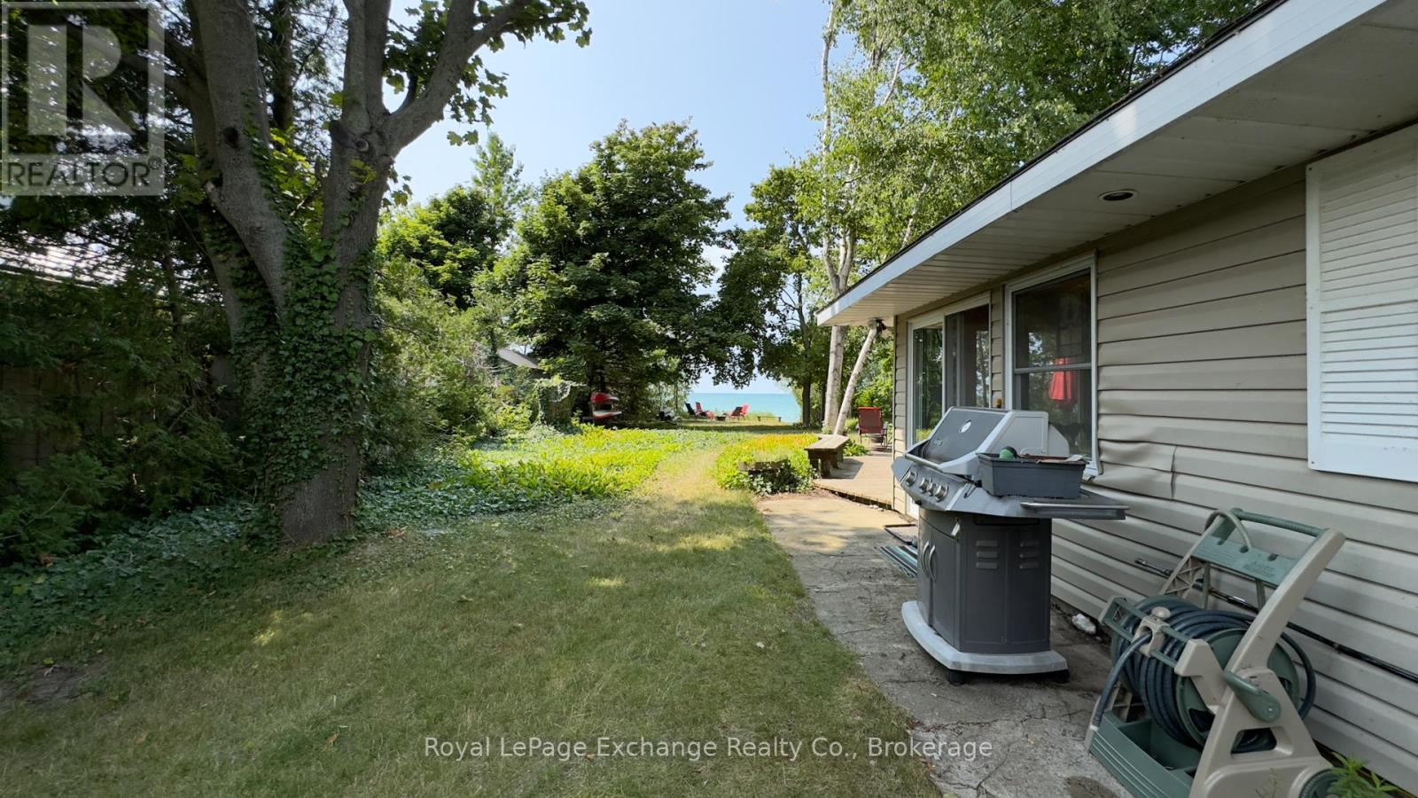 46 Bell Drive, Huron-Kinloss, Ontario  N2Z 0B3 - Photo 43 - X12102252