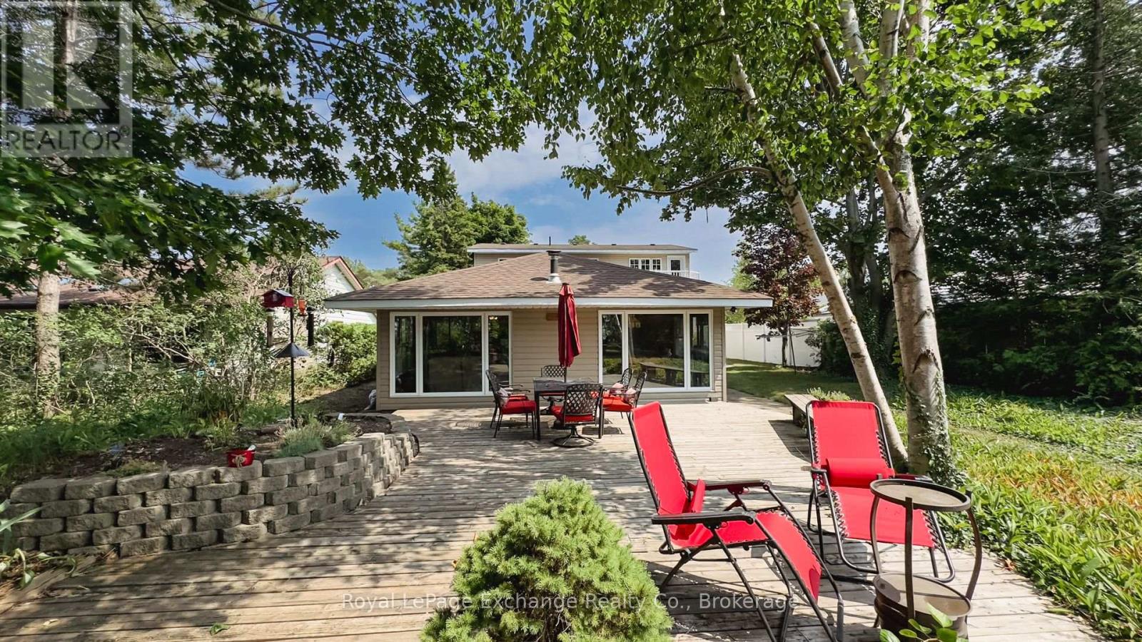 46 Bell Drive, Huron-Kinloss, Ontario  N2Z 0B3 - Photo 47 - X12102252