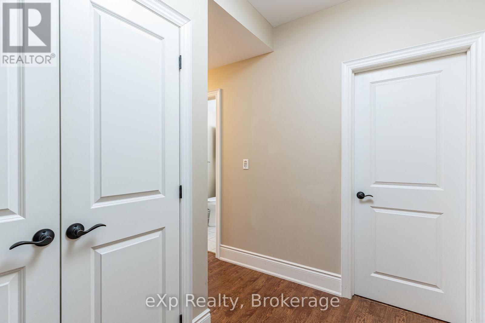 203 - 9 Newcastle Street, Minden Hills, Ontario  K0M 2K0 - Photo 14 - X12102275