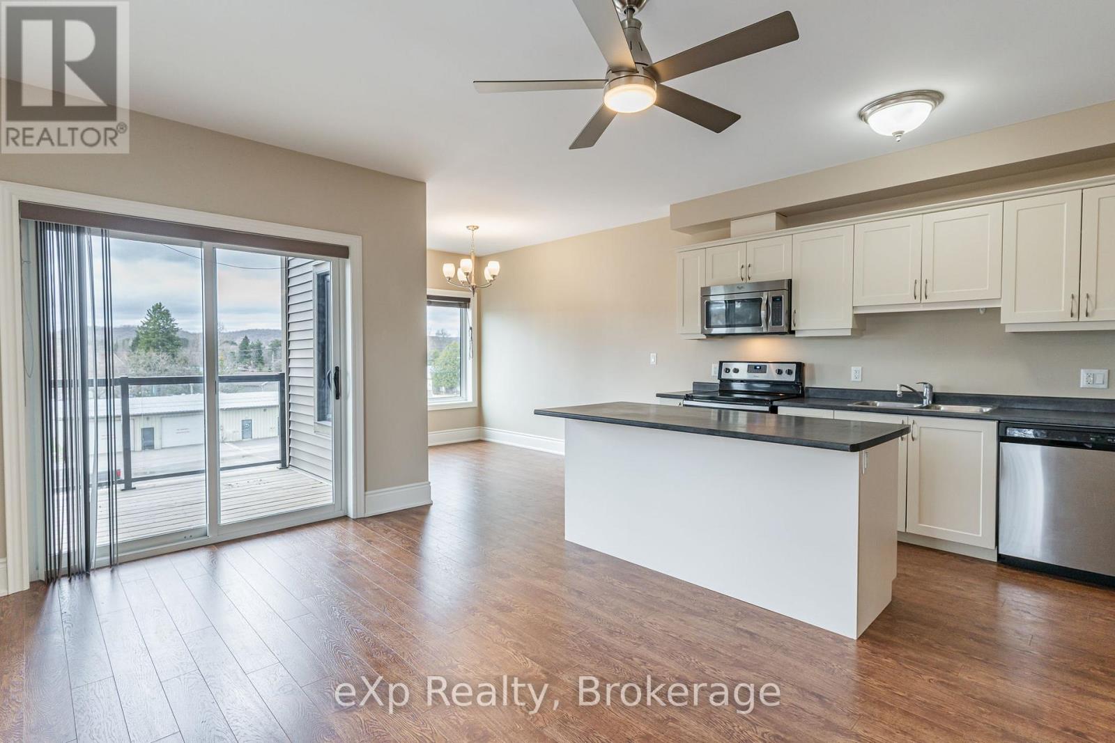 203 - 9 Newcastle Street, Minden Hills, Ontario  K0M 2K0 - Photo 22 - X12102275