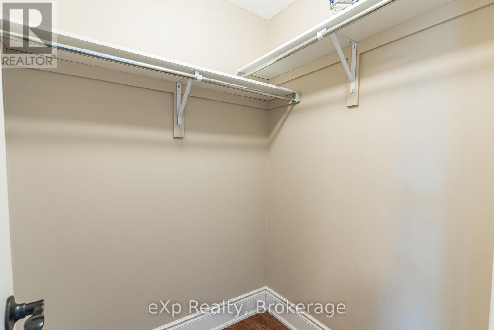 203 - 9 Newcastle Street, Minden Hills, Ontario  K0M 2K0 - Photo 34 - X12102275
