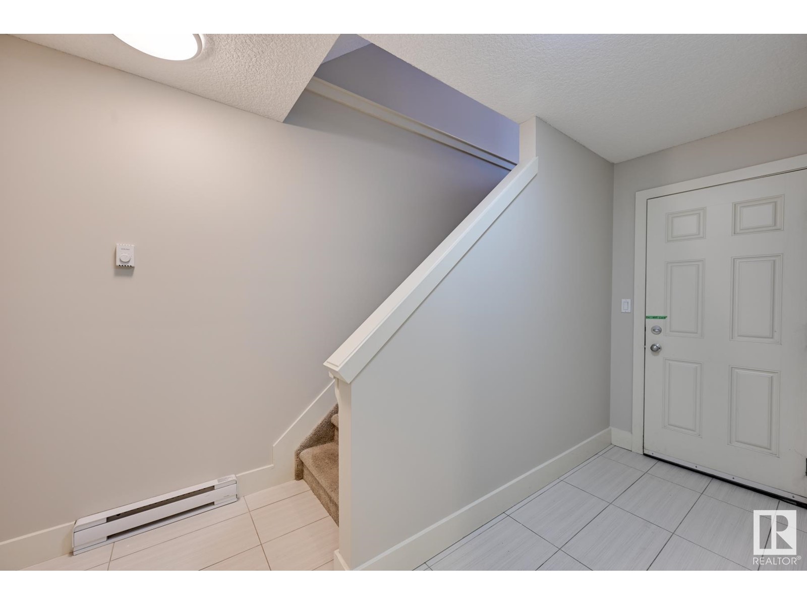 7506 May Cm Nw, Edmonton, Alberta  T6R 0G9 - Photo 32 - E4425925