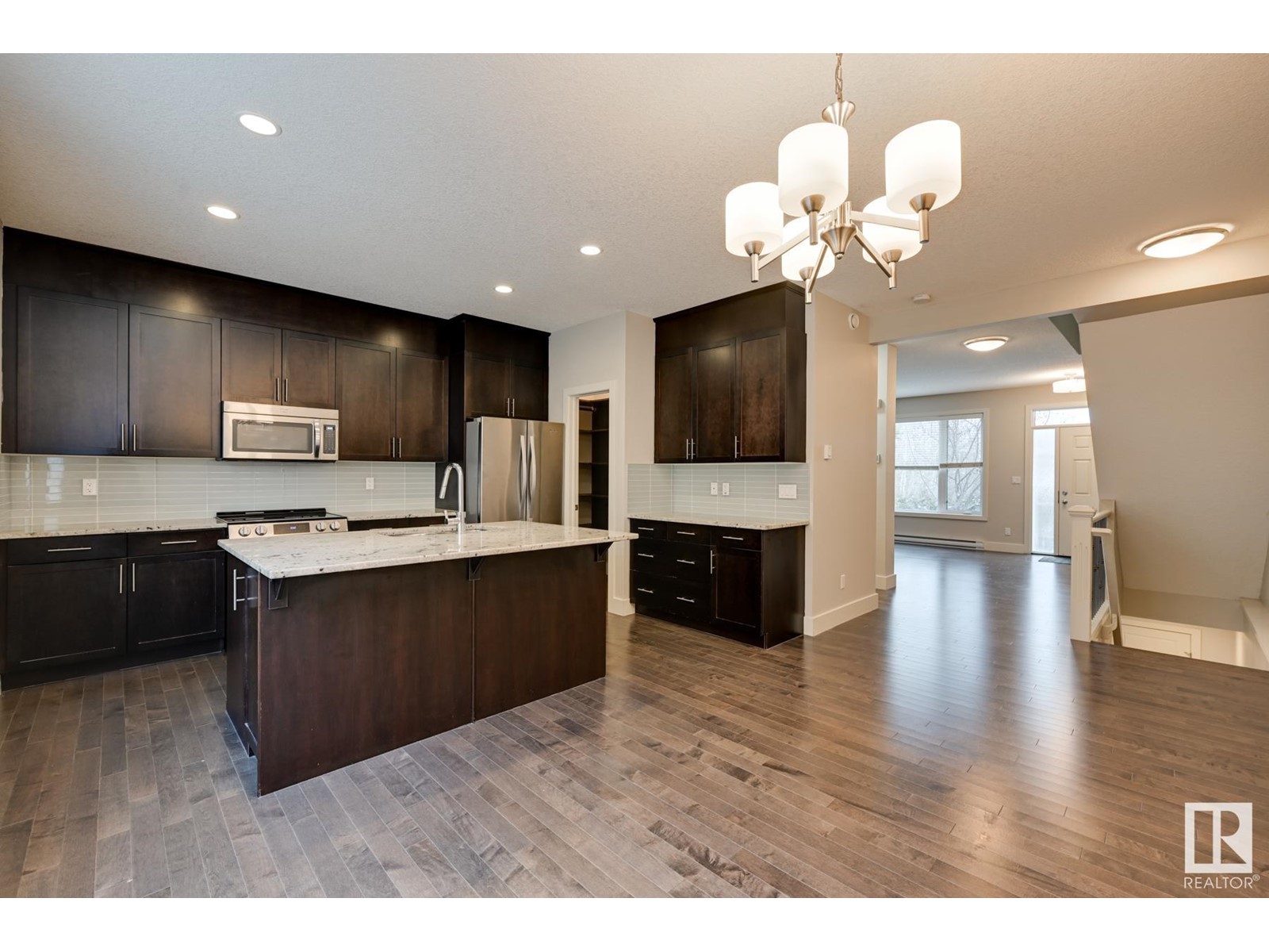 7506 May Cm Nw, Edmonton, Alberta  T6R 0G9 - Photo 16 - E4425925