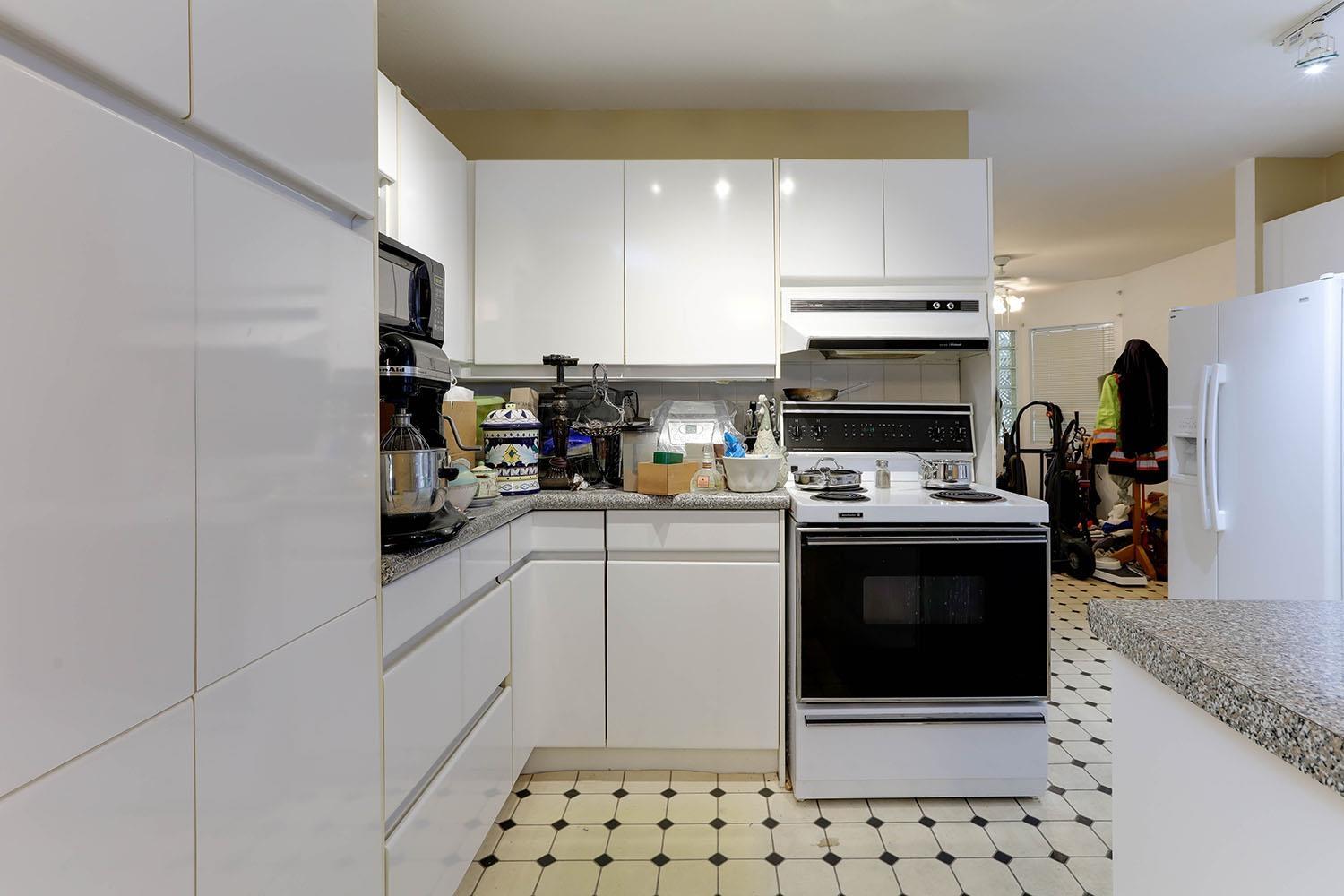 2f 1400 George Street, White Rock, British Columbia  V4B 4A3 - Photo 13 - R2984787