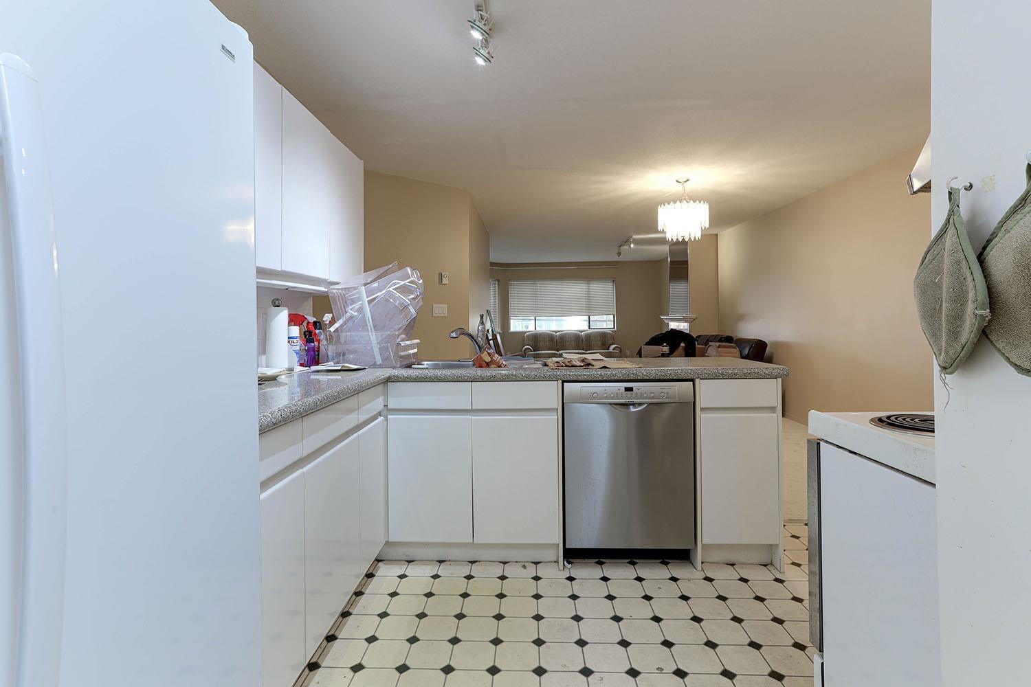 2f 1400 George Street, White Rock, British Columbia  V4B 4A3 - Photo 15 - R2984787