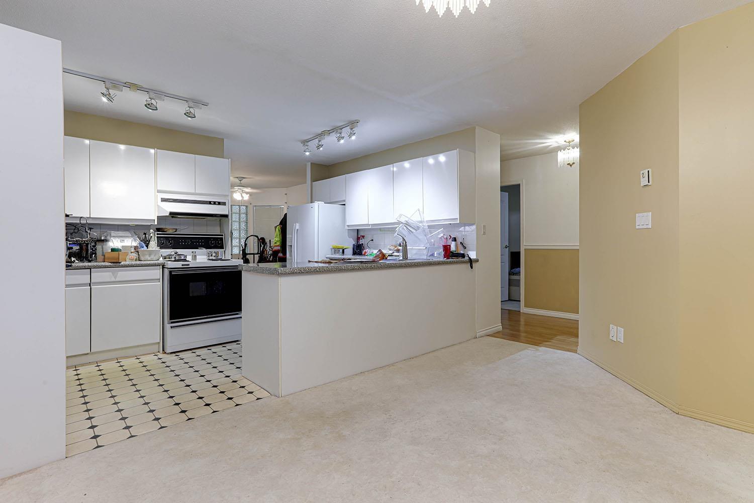 2f 1400 George Street, White Rock, British Columbia  V4B 4A3 - Photo 8 - R2984787