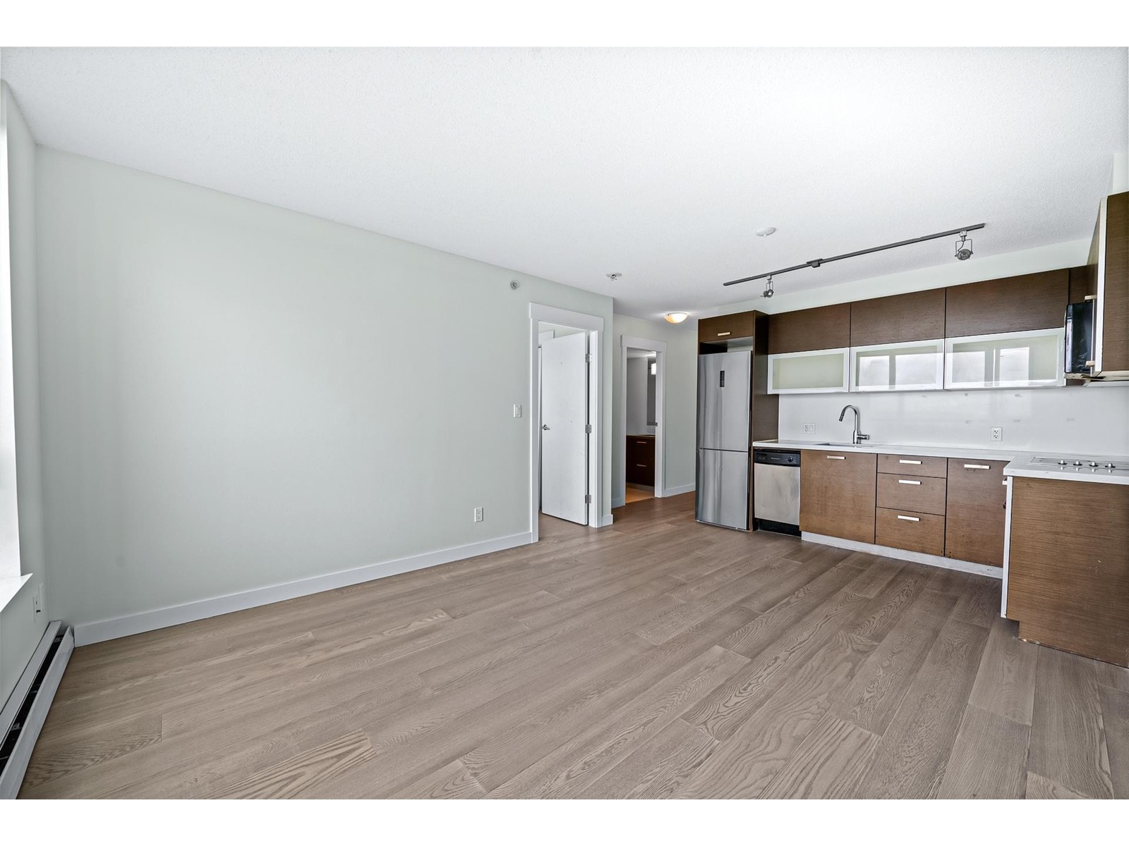 1805 10777 University Drive, Surrey, British Columbia  V3T 0E6 - Photo 5 - R2994041