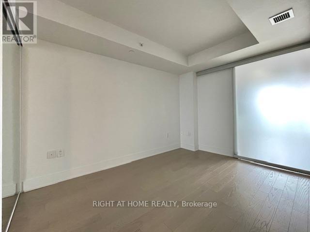 2702 - 955 Bay Street, Toronto, Ontario  M5S 0C6 - Photo 8 - C12102145