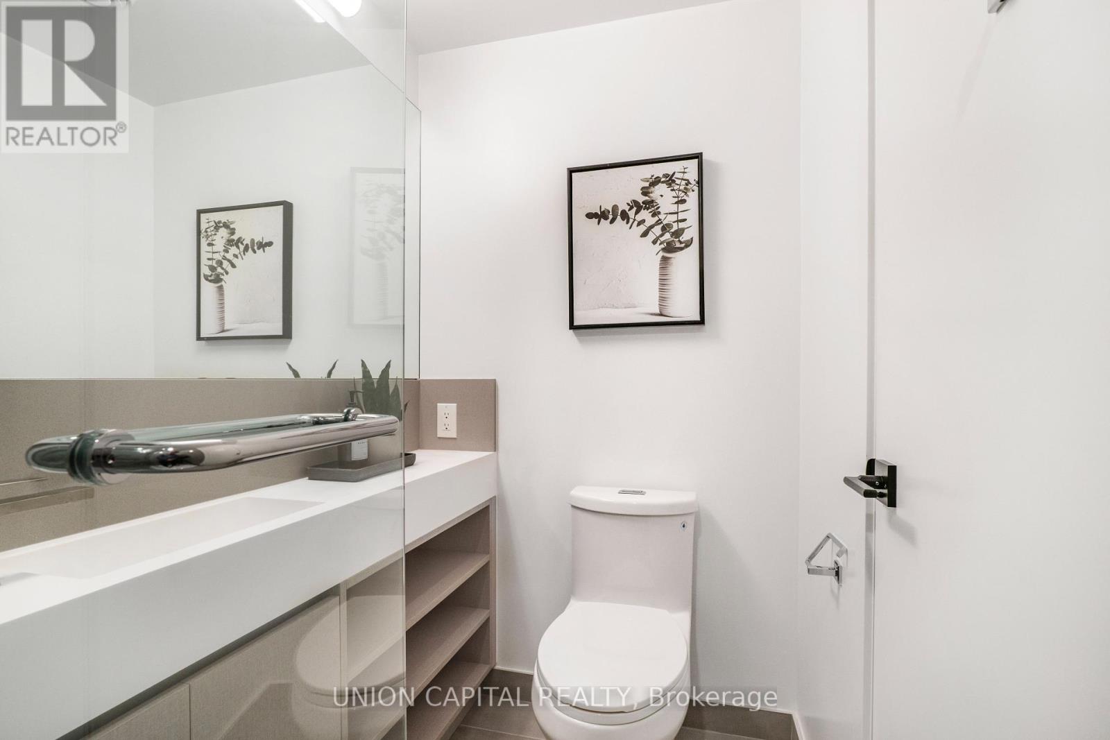 4908 - 319 Jarvis Street, Toronto, Ontario  M5B 0C8 - Photo 17 - C12102222