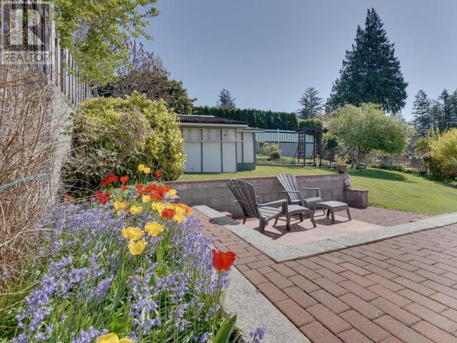 3296 Malaspina Ave, Powell River, British Columbia  V8A 1B5 - Photo 5 - 18912