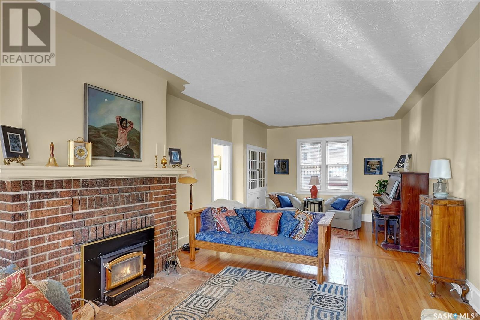 Property at 2140 Athol STREET image 5