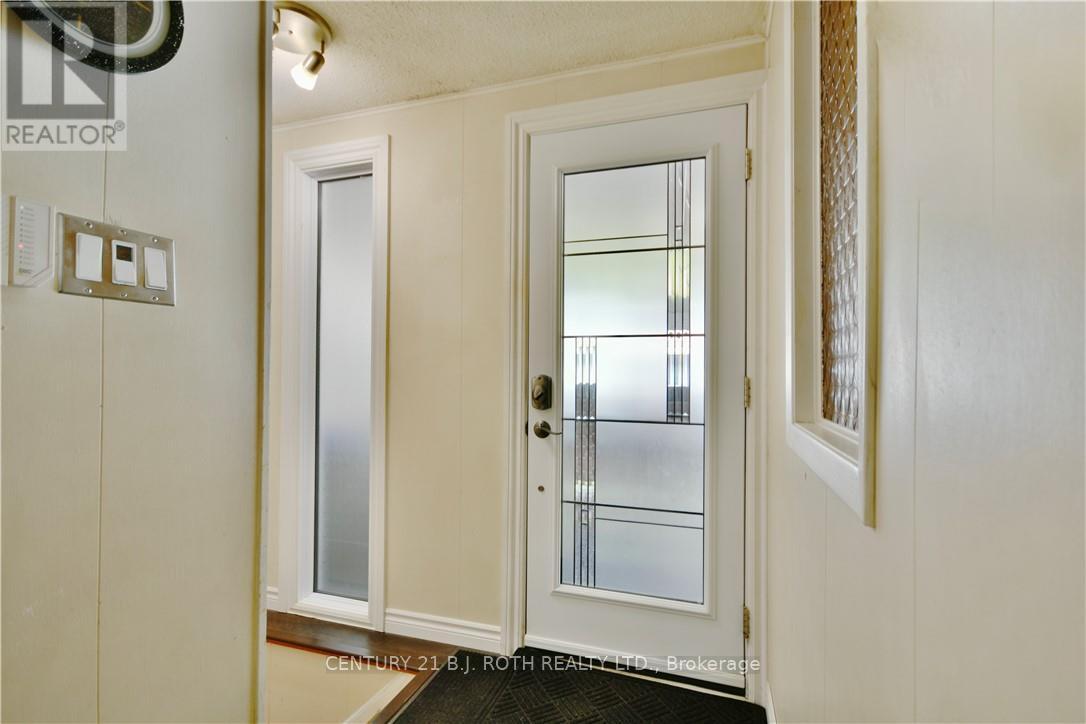 Property at 624 BAYVIEW DRIVE image 5