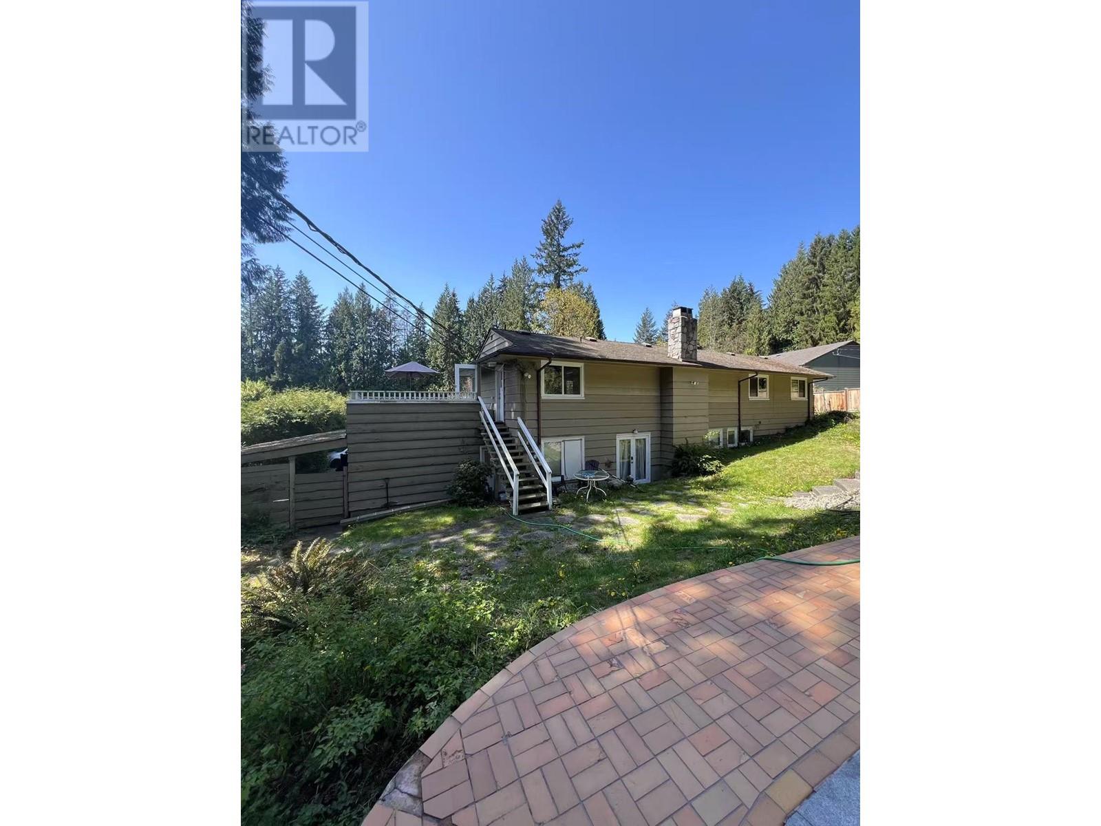 533 Hadden Drive, West Vancouver, British Columbia  V7S 1G8 - Photo 3 - R2994012